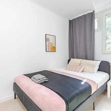 Superapart Jana Pawla Ii 106 With Elevator Feel At