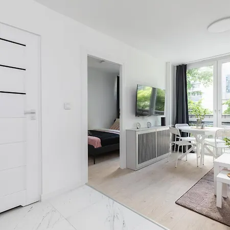 Apartmán Superapart Jana Pawla Ii 106 With Elevator Feel At Varšava